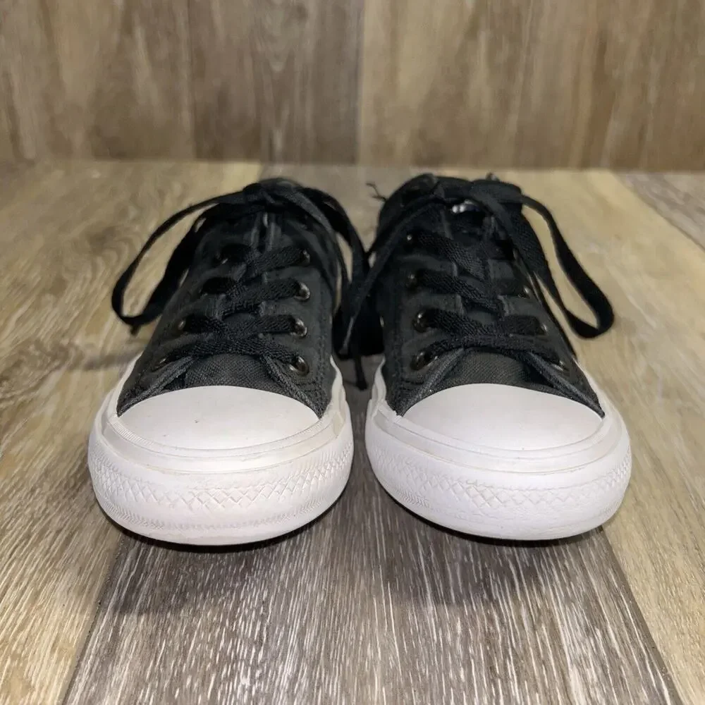 Converse Chuck Taylor II OX Low Top Youth US Size 1 Black Skate Shoes 150149C